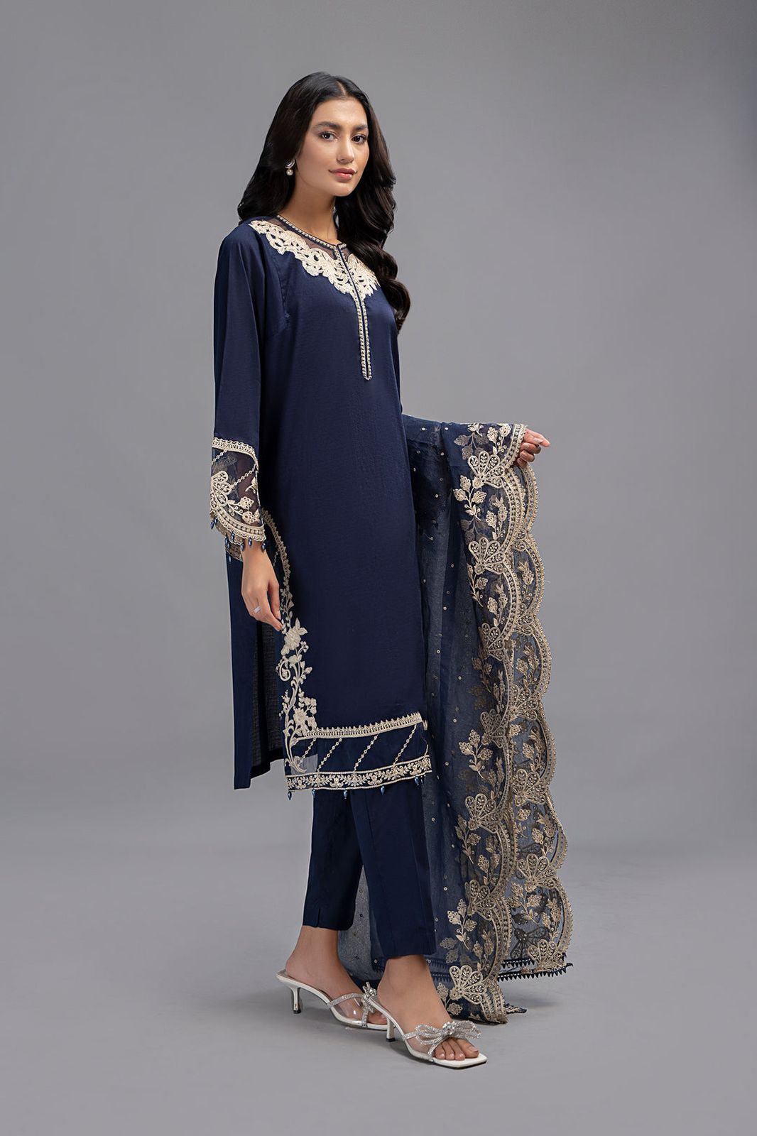 AGHA NOOR Premium Lawn (Un stich)-01